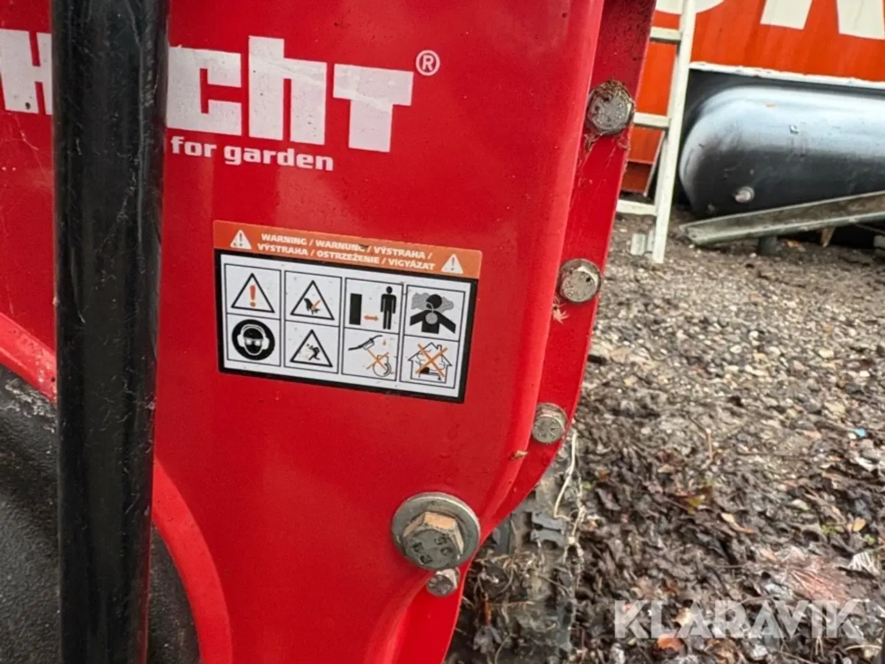 Billede 4 - Benzindrevet løvsuger / løvopsamler HECHT 8574