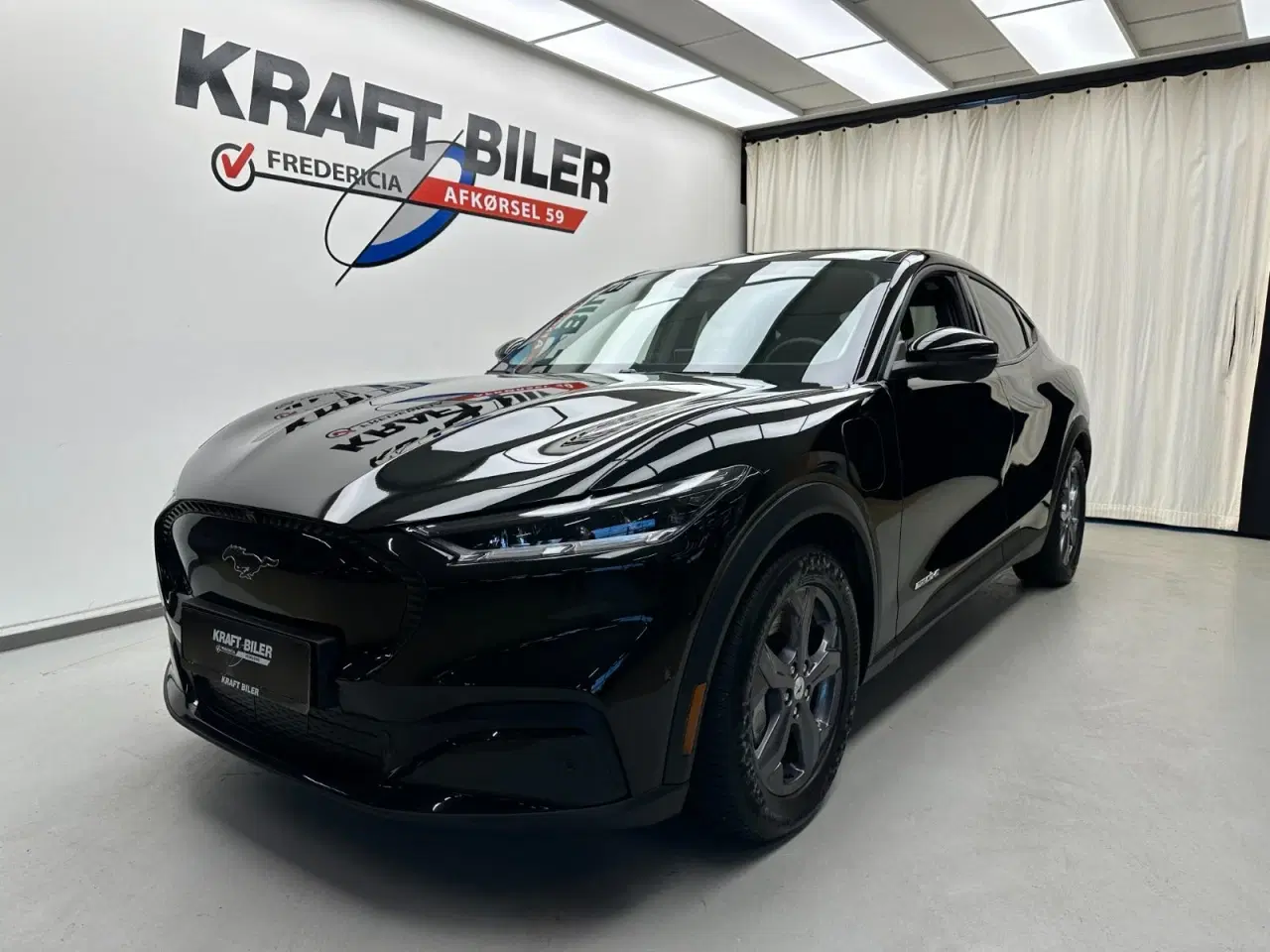 Billede 1 - Ford Mustang Mach-E 75 Premium Standard Range