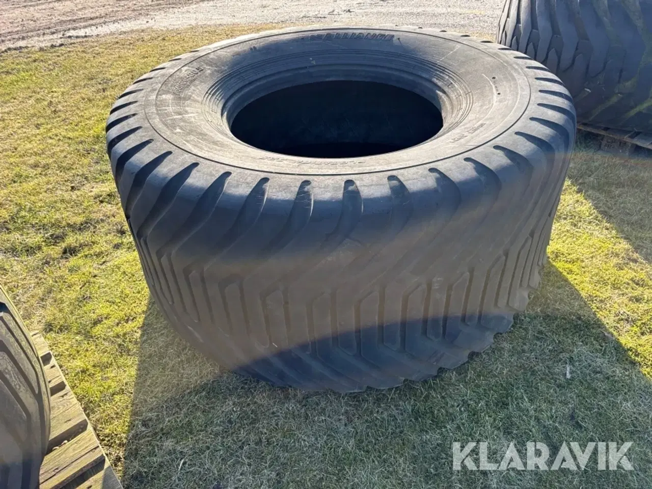 Billede 2 - Traktordæk Alliance Flotation 328 - 1 stk