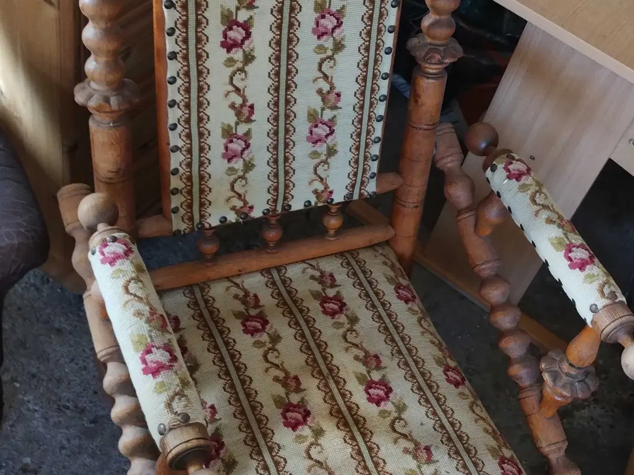 Billede 1 - Gyngestol der ikke gynger