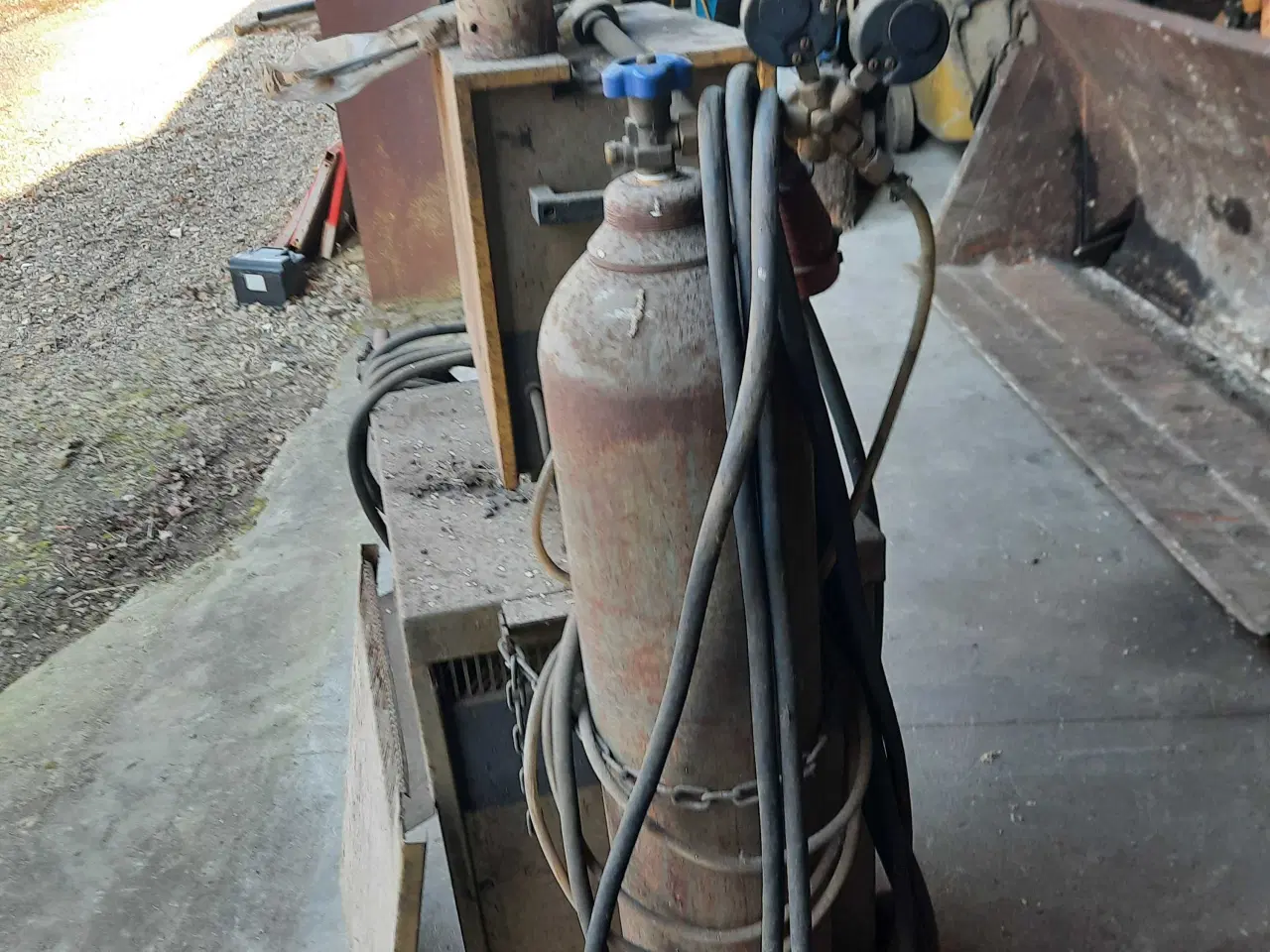 Billede 1 - Esab co2 svejser.