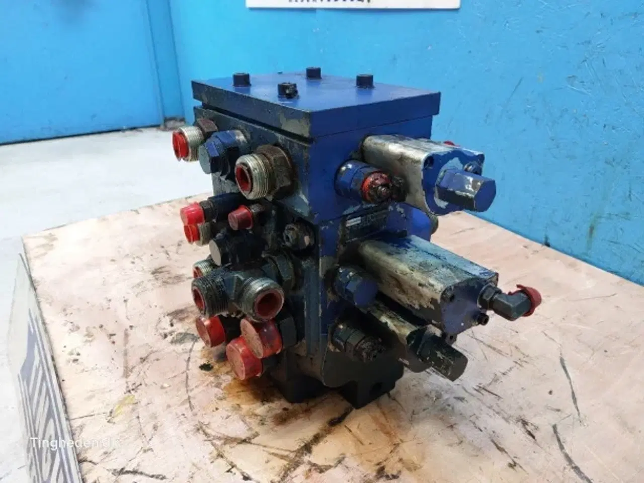 Billede 10 - Case 821E Hydraulikventil 87539282