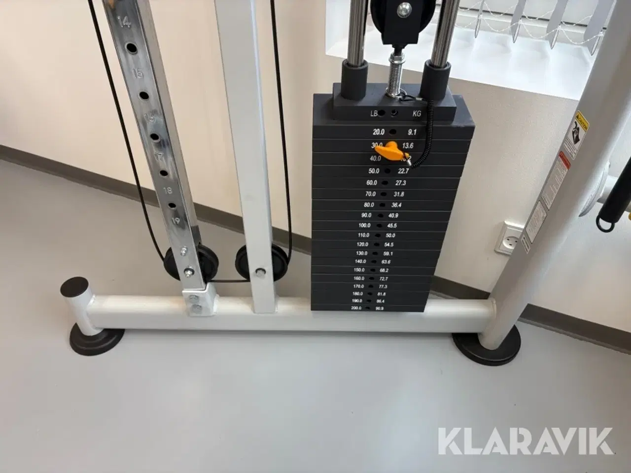 Billede 7 - Træningsmaskine (kabeltårn) Proteus inklusiv bænk og TRX bånd