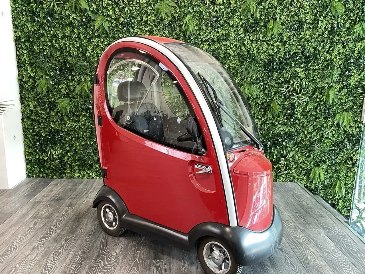 Billede 1 - Shoprider Minibil rød m. oliefyr