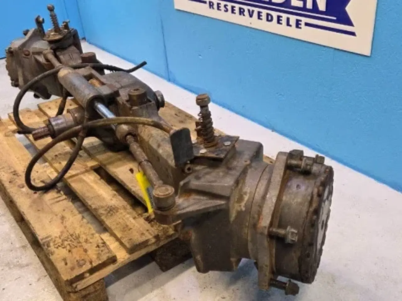 Billede 14 - Massey Ferguson 3085 Foraksel 3429105M91