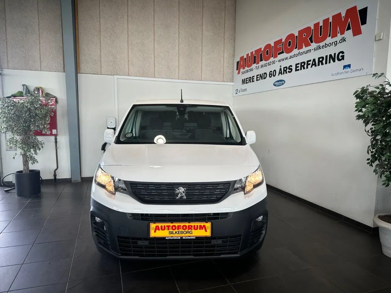 Billede 2 - Peugeot Partner 1,5 BlueHDi 130 L1V1 Ultimate Van