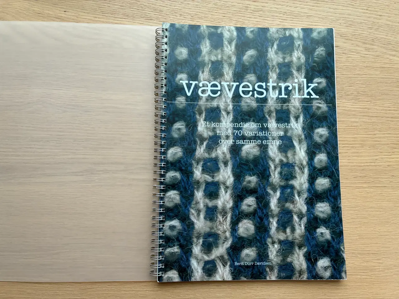 Billede 1 - Vævestrik . Et kompendium, 3. udgave