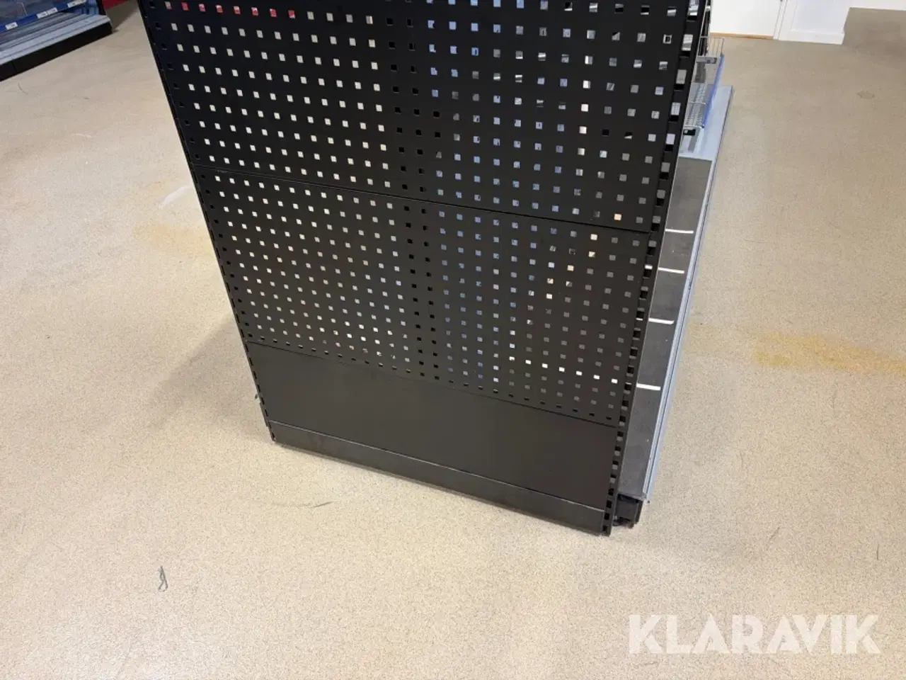 Billede 3 - Værksteds/butik inventar