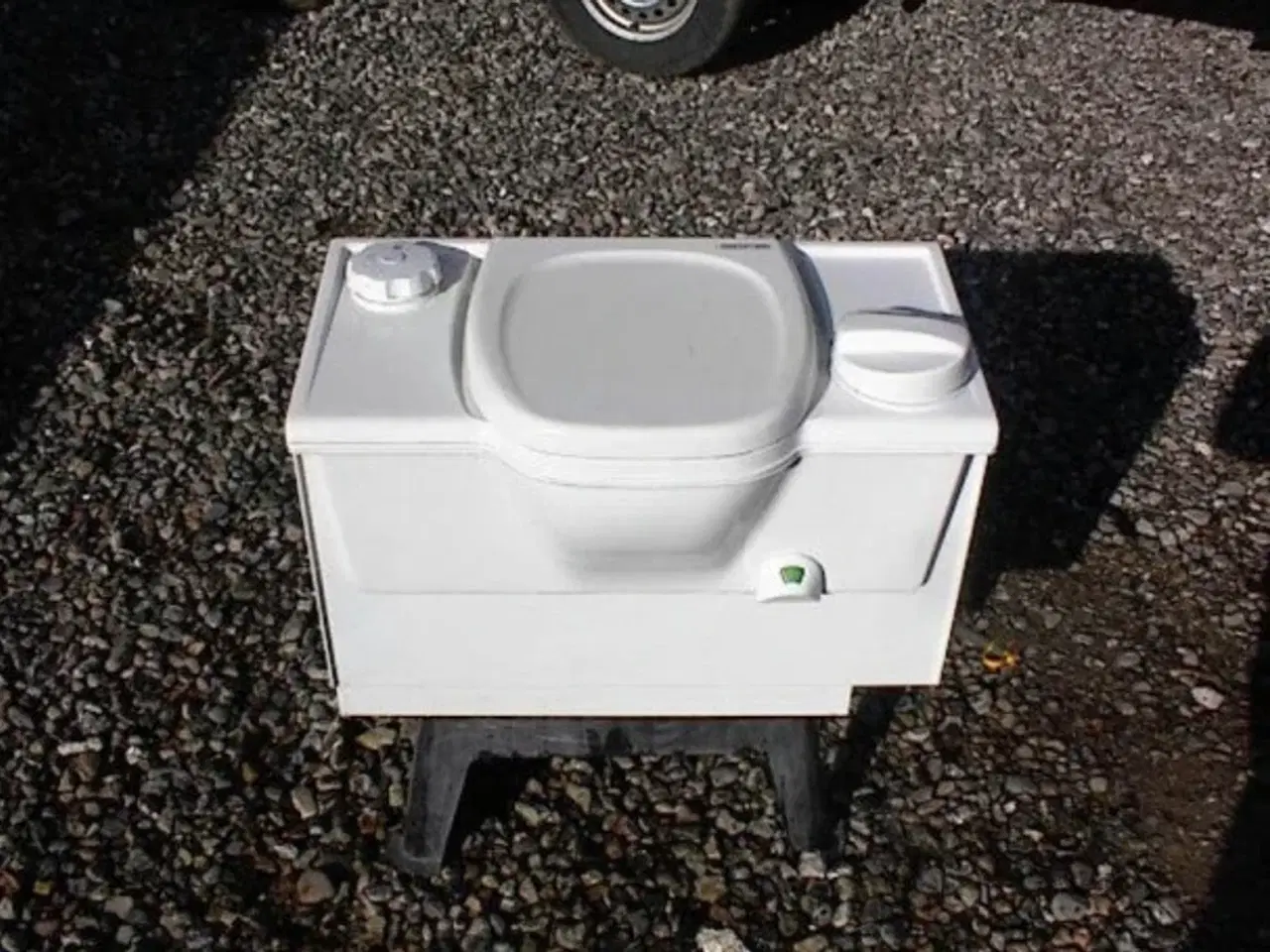 Billede 1 -   Thetford Toilet