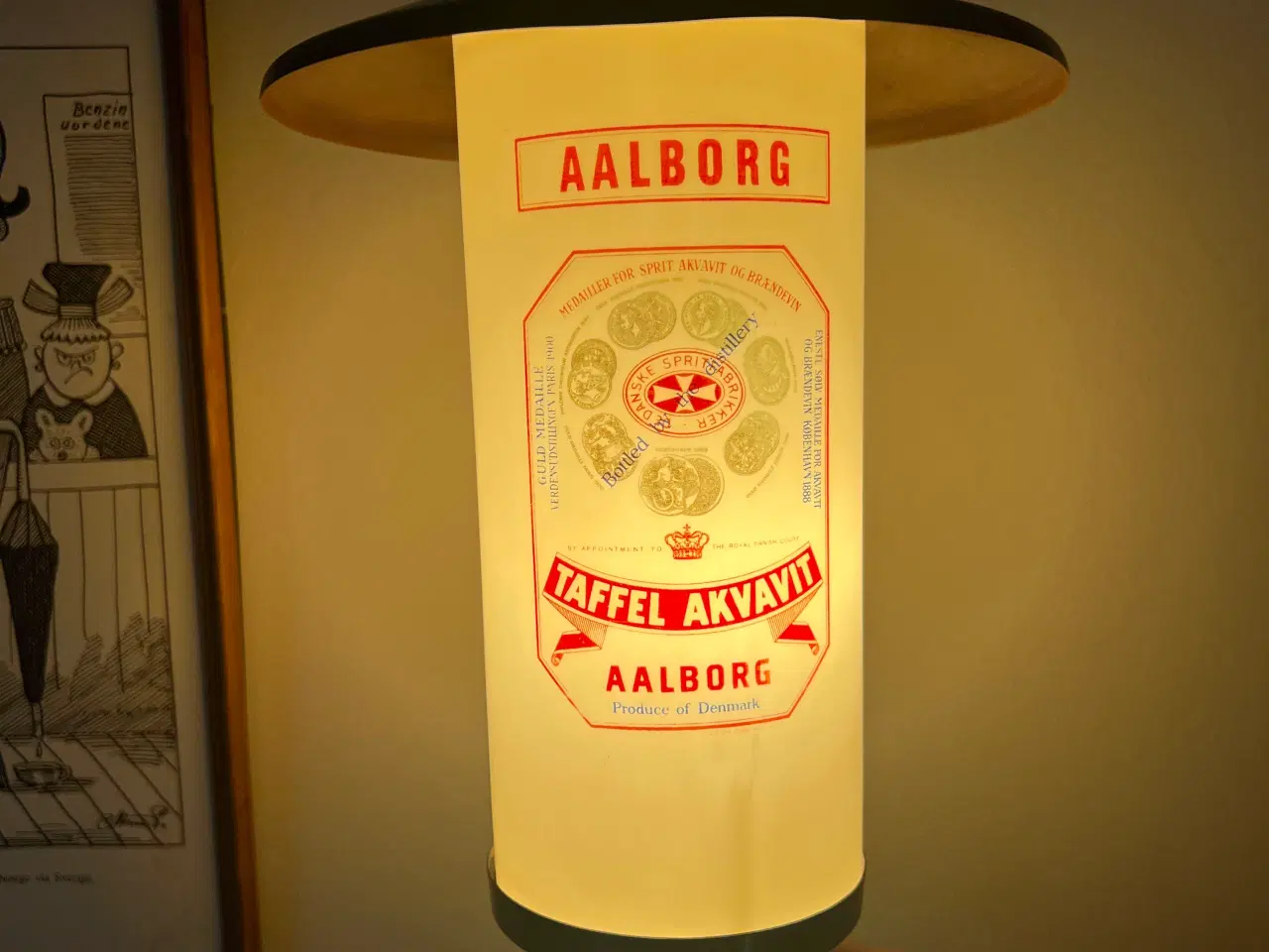 Billede 1 - Gammel Ålborg akvavit reklame lampe i kobber 