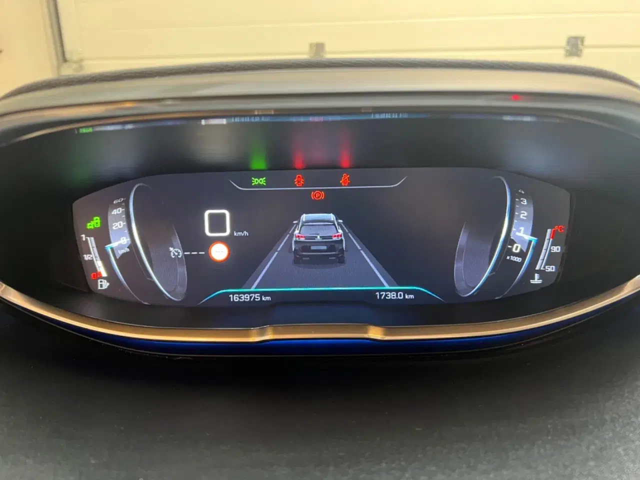 Billede 8 - Peugeot 5008 1,6 BlueHDi 120 Allure 7prs