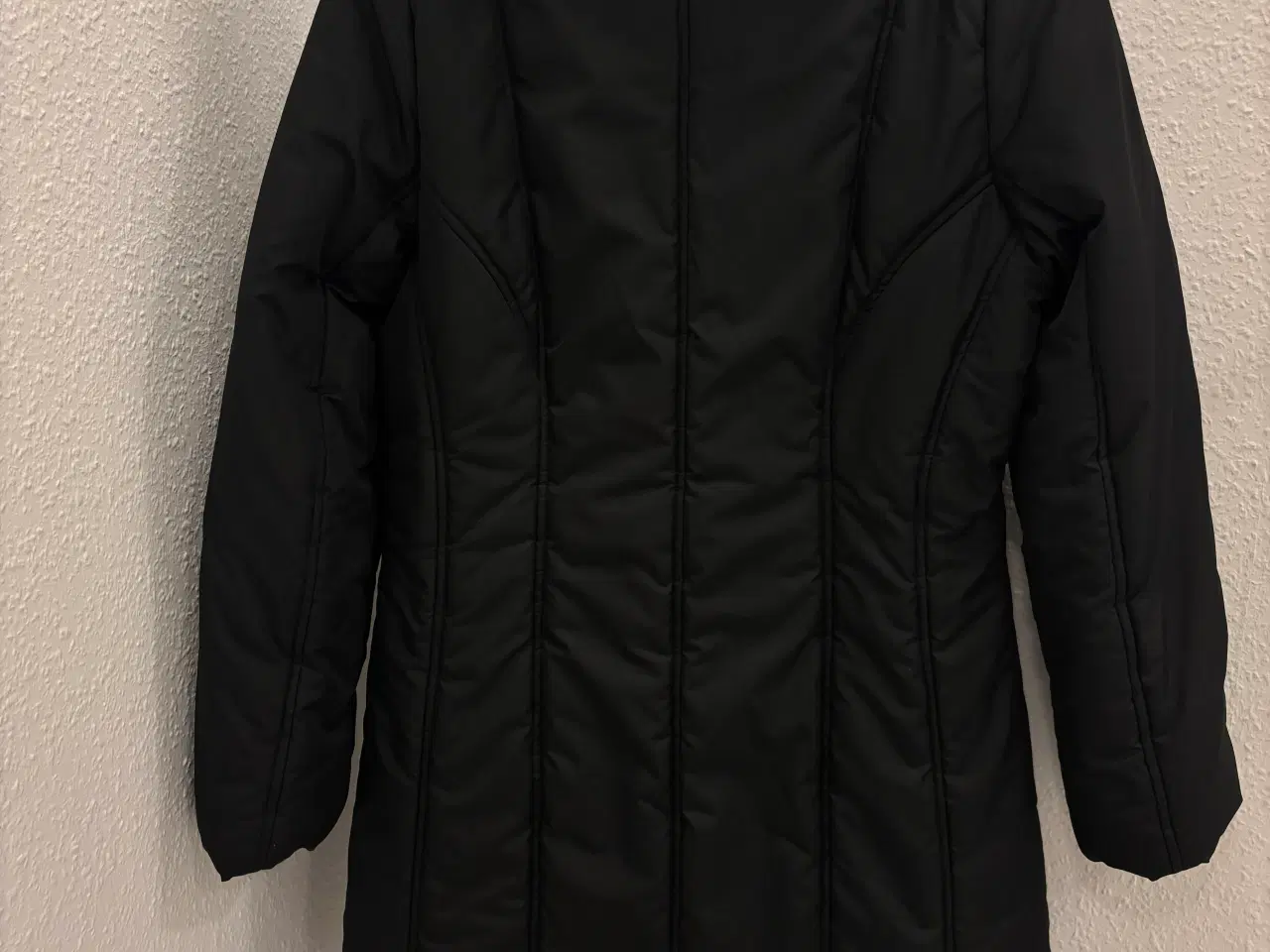 Billede 8 - Smuk b.young vatteret dunjakke (Str. L)