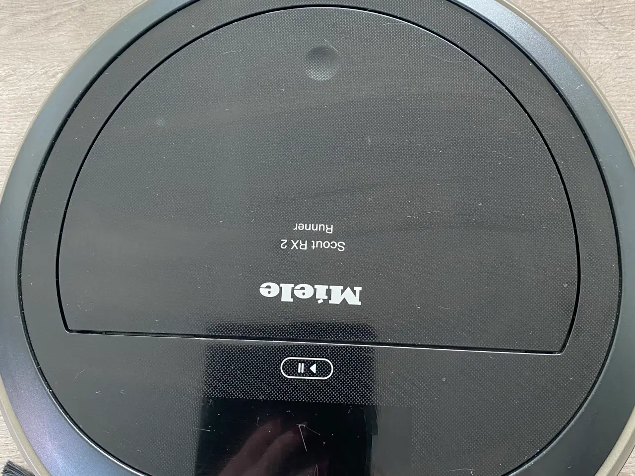 Billede 1 - Fin robotstøvsuger Mille rx2scout runner