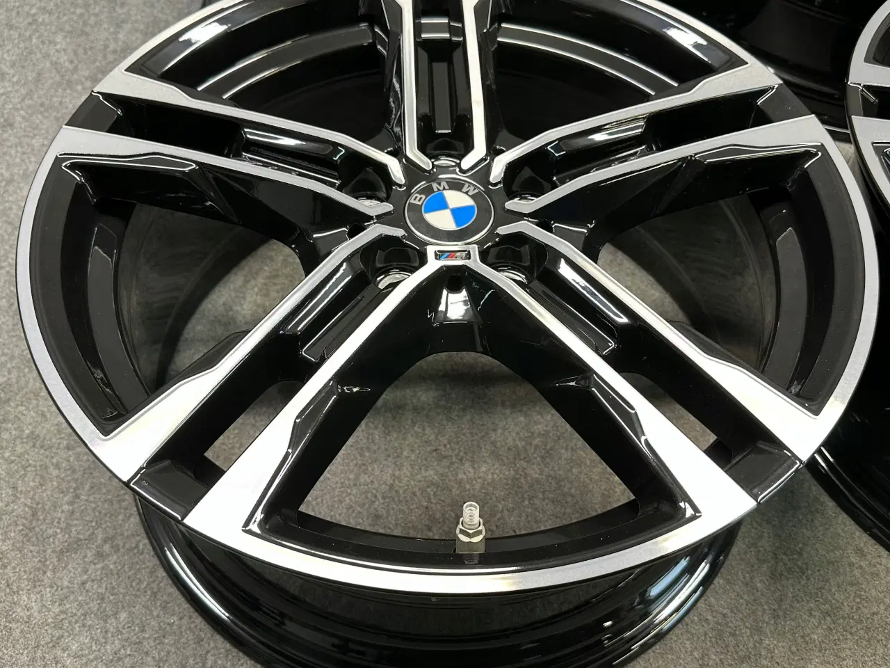 Billede 3 - BMW 1 2 F40 F45 F46 M PAKKET 18” 556M