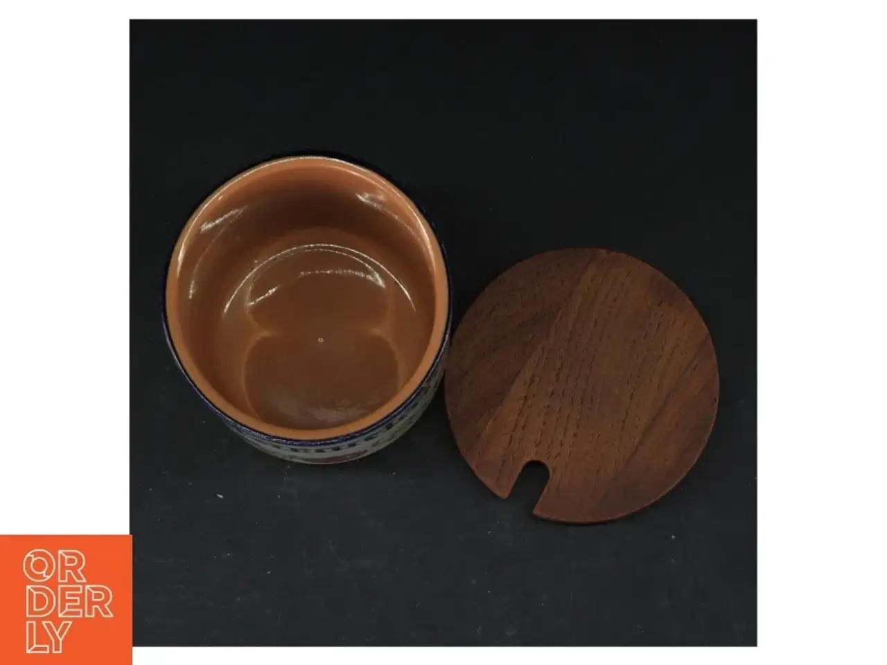 Billede 4 - Knabstrup keramik marmeladekrukke med trælåg fra Knabstrup (str. Ø. 9 cm. længde, 8 cm)