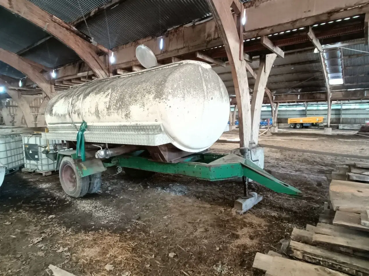 Billede 1 - - - - 7000-8000 Liter