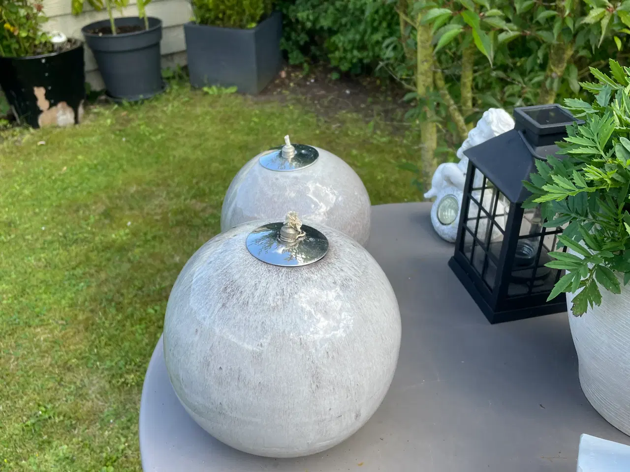 Billede 2 - Keramik kugler til lampe olie til udendørs brug.