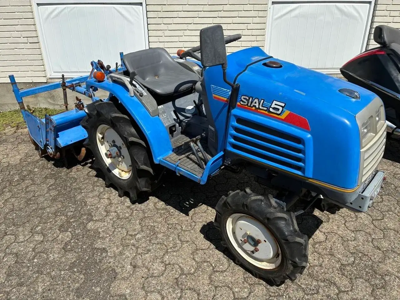 Billede 1 - Traktor ISEKI SIAL 5 Diesel