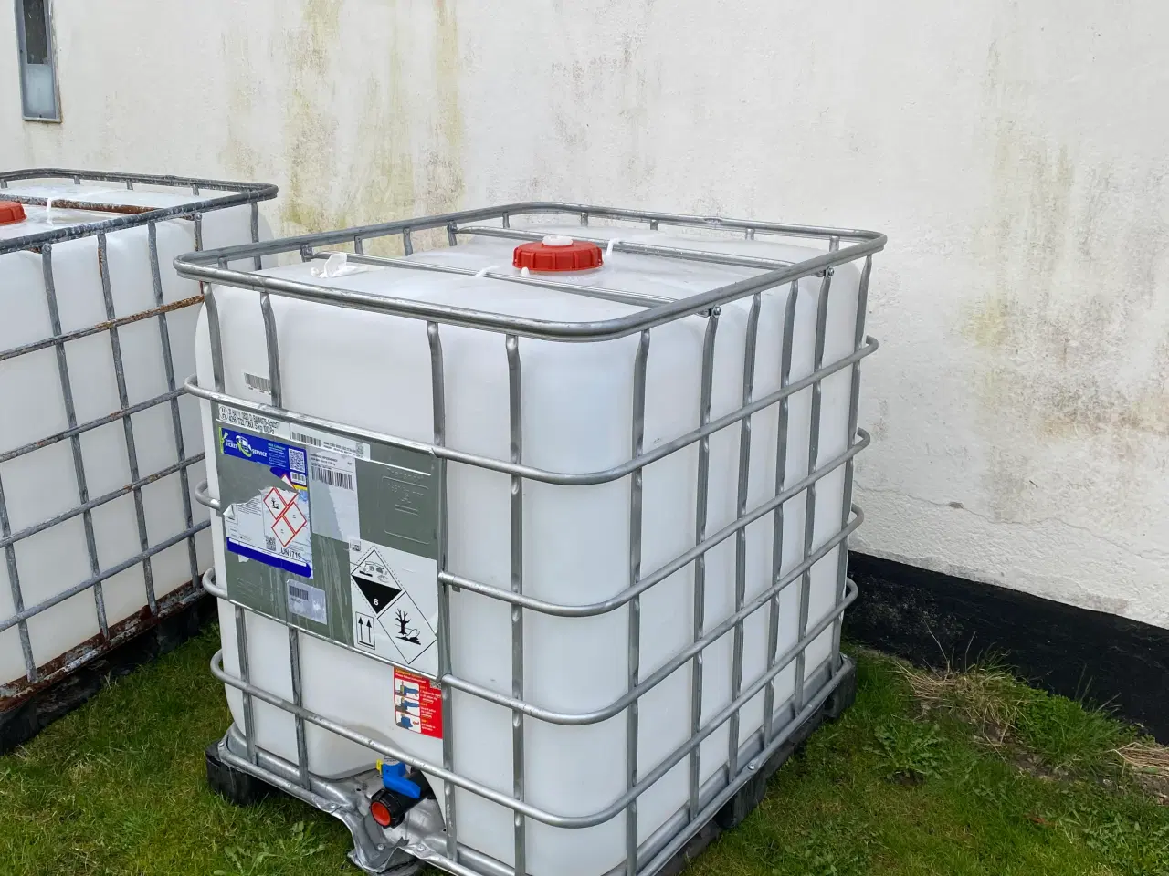 Billede 1 - Palletank 1000 L ren , kun brugt til sæbe 