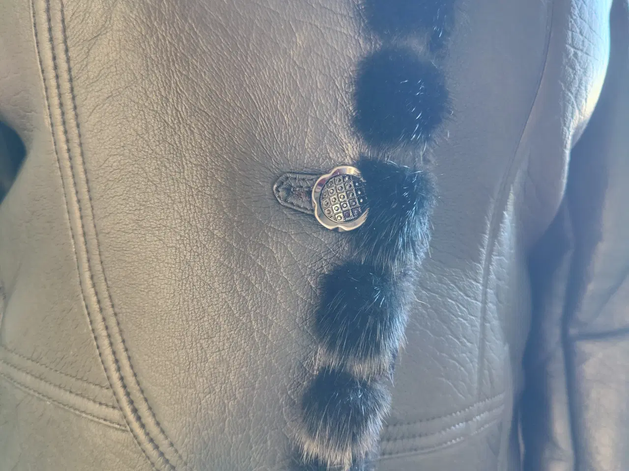 Billede 3 - Ægte Rulams jakke