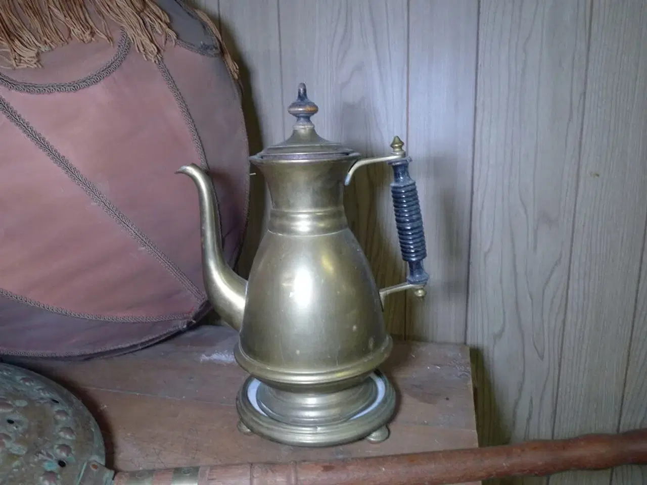 Billede 2 - Messing, 2 stk. lamper, kaffekande og sengevarmer, balancevægt