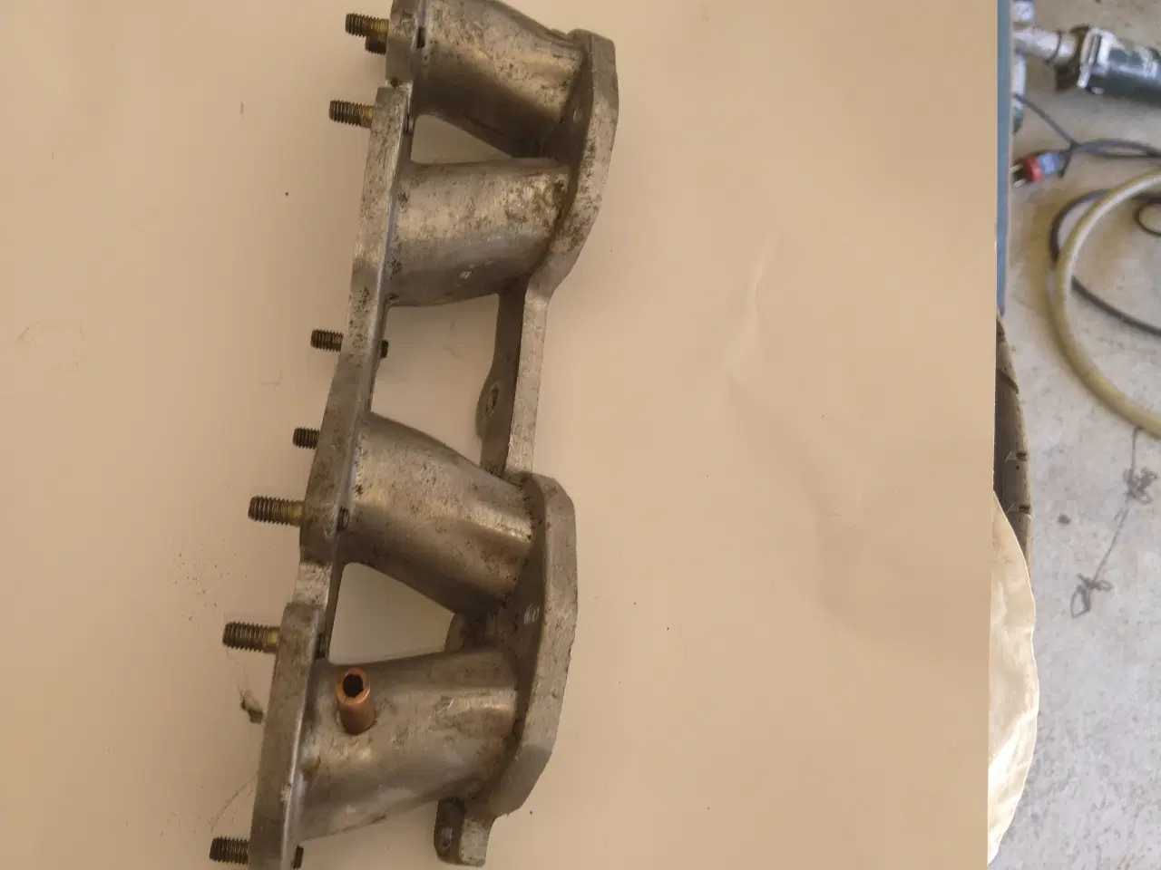 Billede 2 - Peugeot og Citroën Dobbelt karburator manifold.