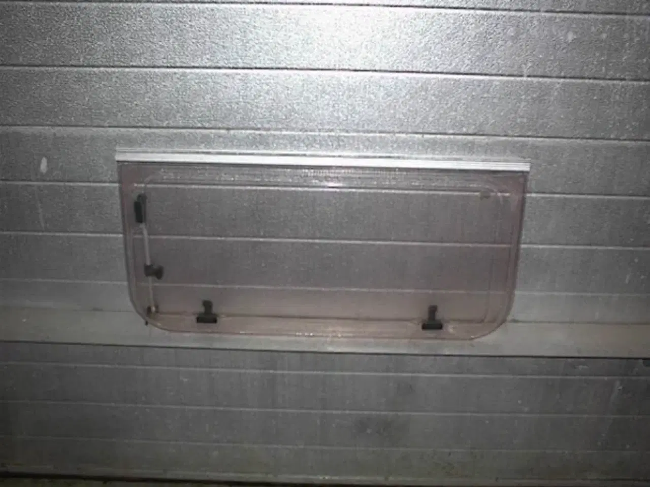 Billede 1 - Rude Oplukkelig