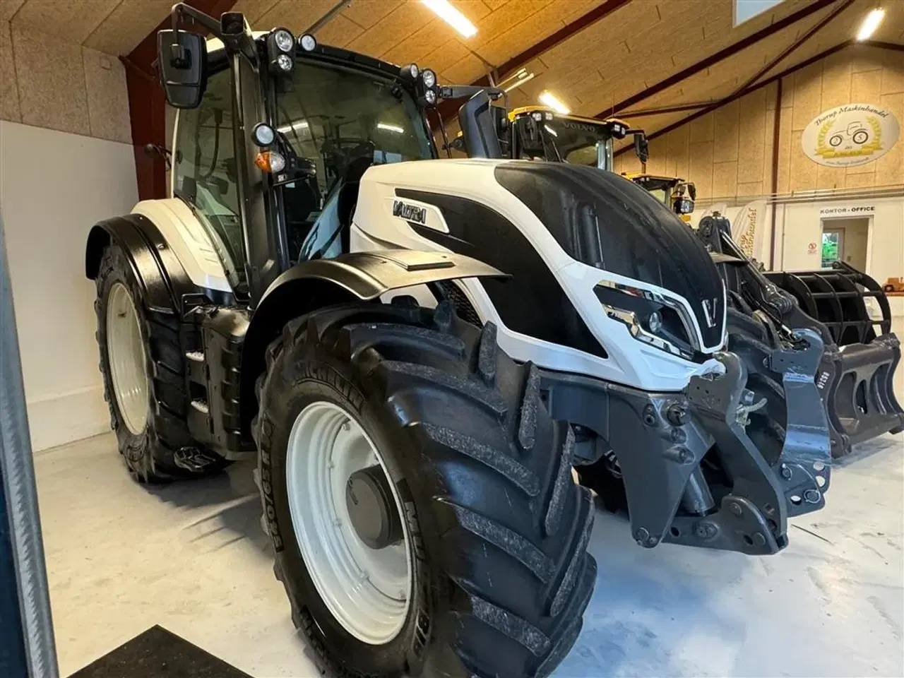 Billede 6 - Valtra T145 DIRECT KUN 1900 TIMER! MED SMARTTOUCH OG AUTOSTYRING!