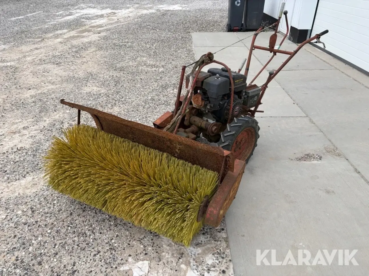 Billede 1 - Fejemaskine Htf