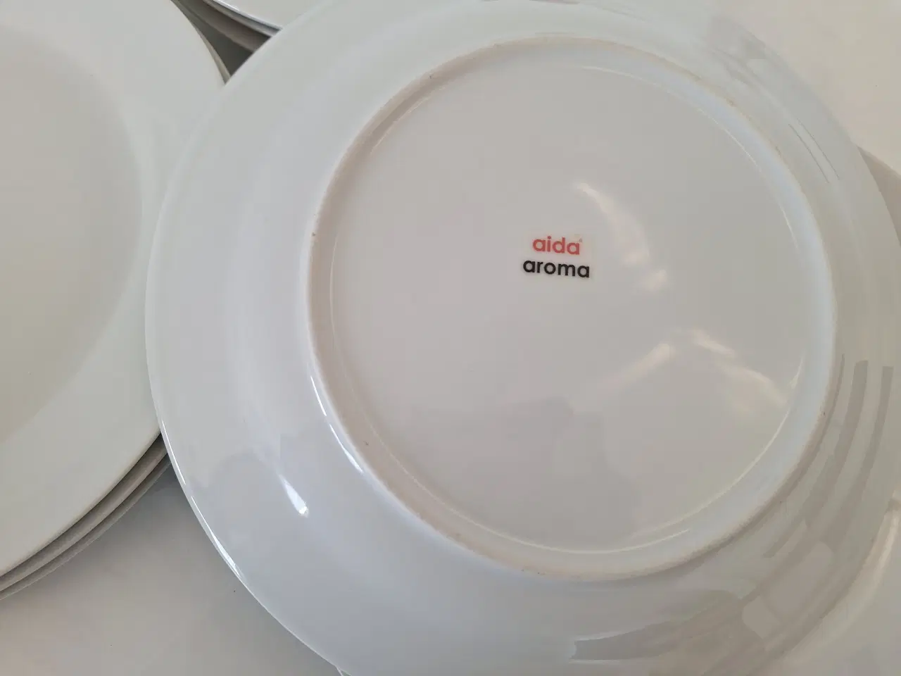 Billede 4 - Tallerkener	