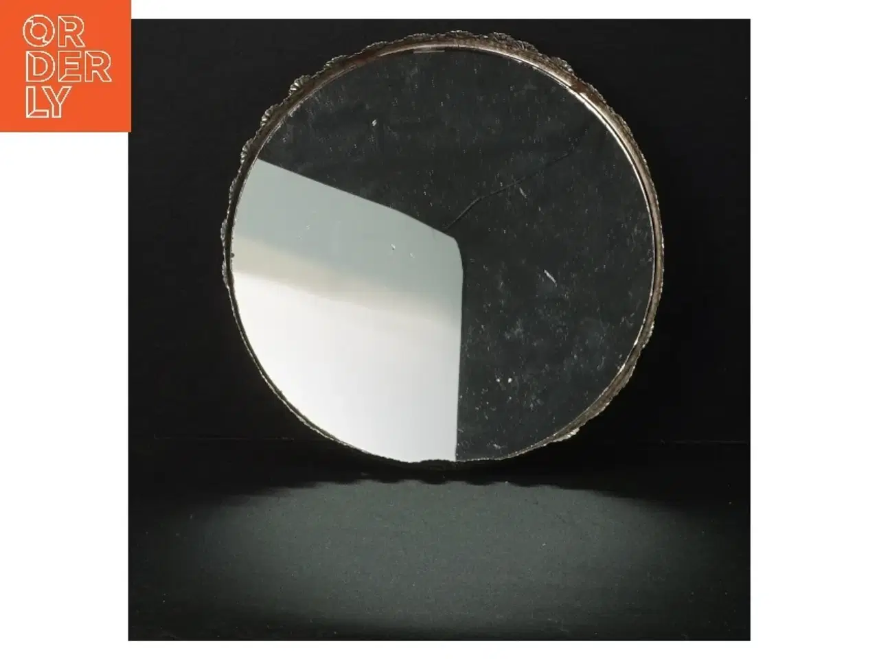 Billede 1 - Rundt fad med spejl dekorativ sølvfarvet ramme (str. 19 cm)