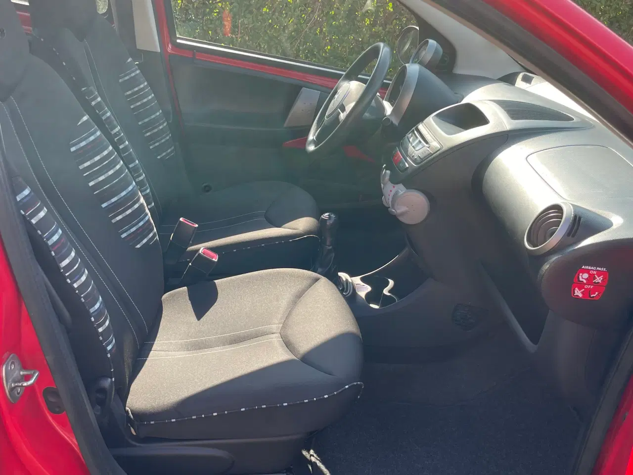 Billede 4 - Citroën C1 – 4-dørs med bagklap, 1.0 benzin, fra 2