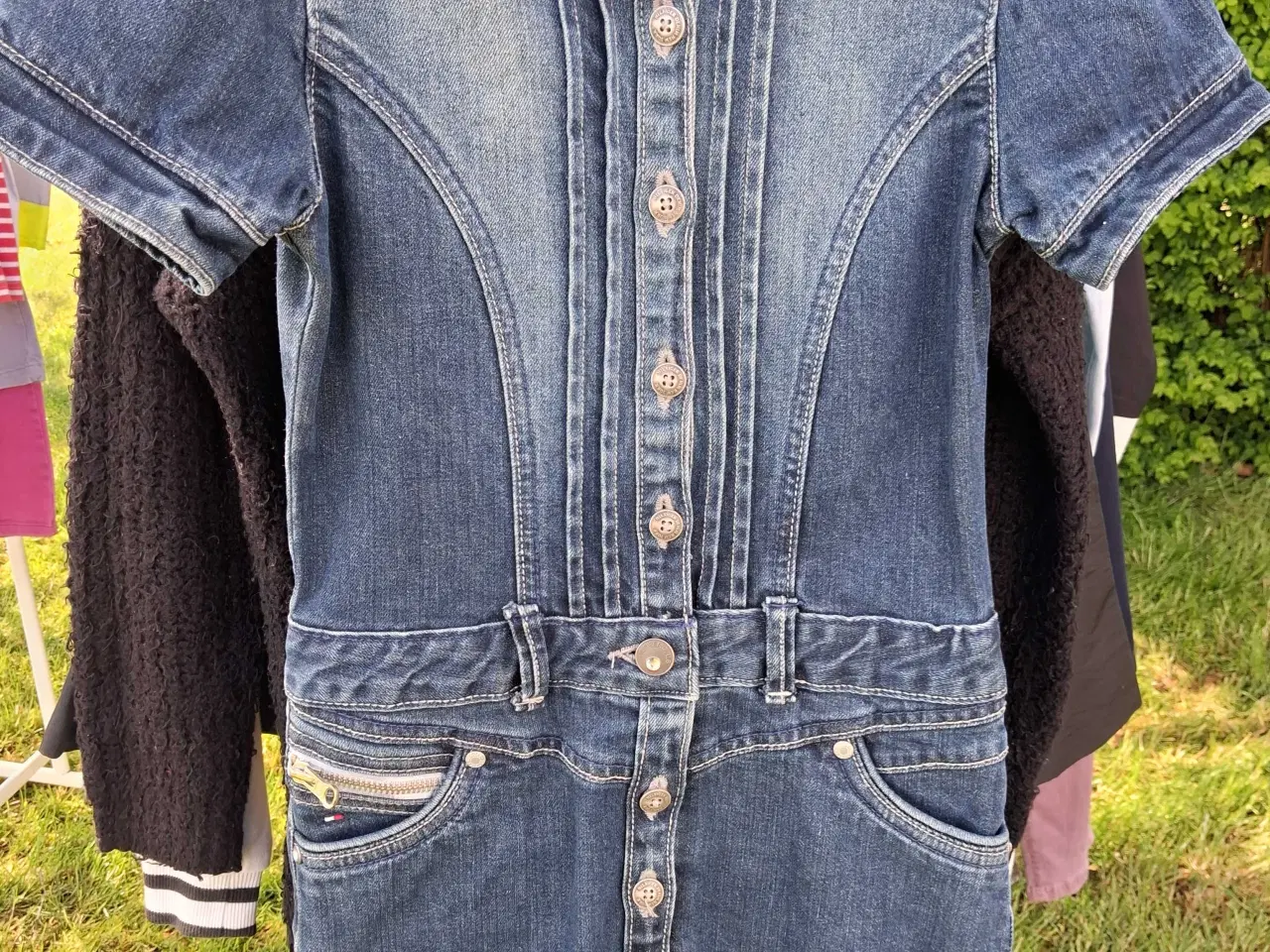 Billede 1 - TOMMY HILFIGER Kjole str. 10 år