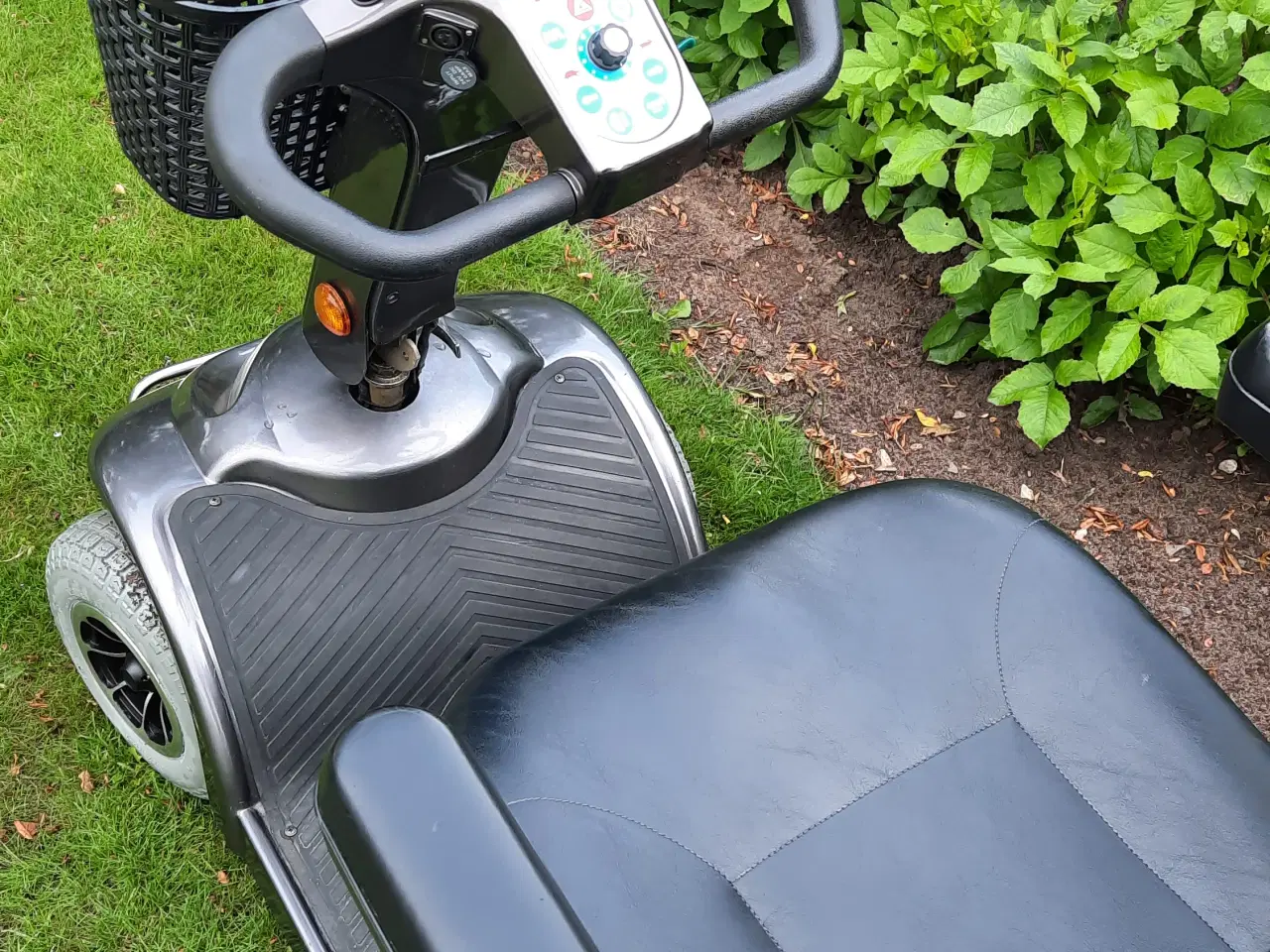 Billede 4 - Elscooter / El-scooter  nyserviceret og klar til b