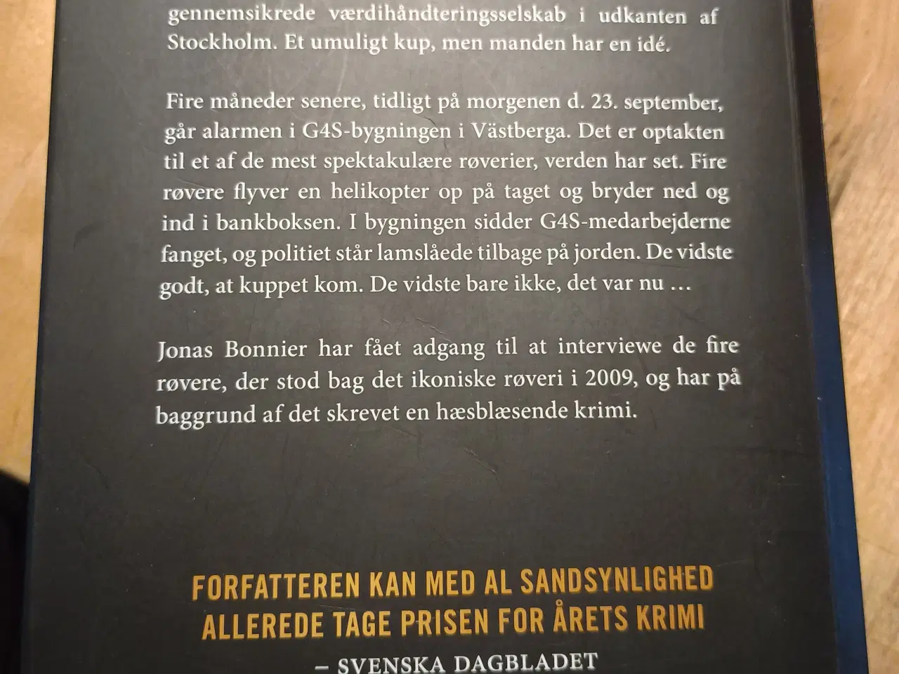 Billede 2 - Helikopterkuppet af Jonas Bonnier.