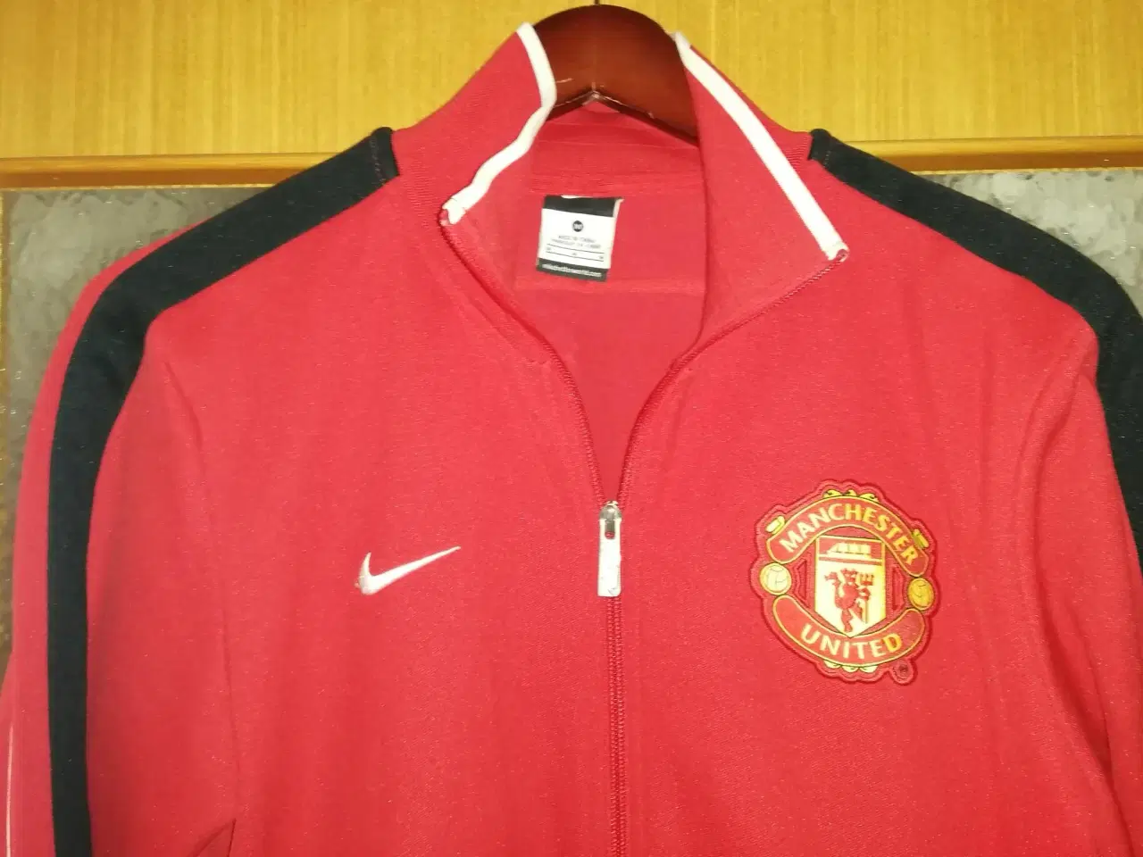 Billede 1 - MAN UNITED TRACK JACKET 2011-12, FLOT STAND STR M