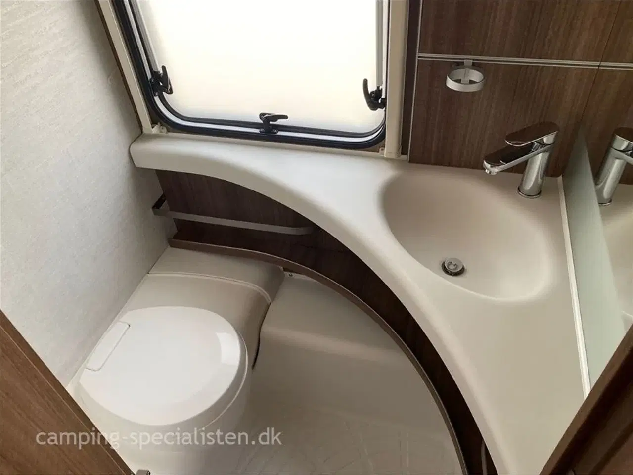 Billede 10 - 2020 - Fendt Diamant 550 SG   Fendt Diamant  550 SG model 2020 – enkelte senge – kan nu ses hos Camping-Specialisten i Silkeborg