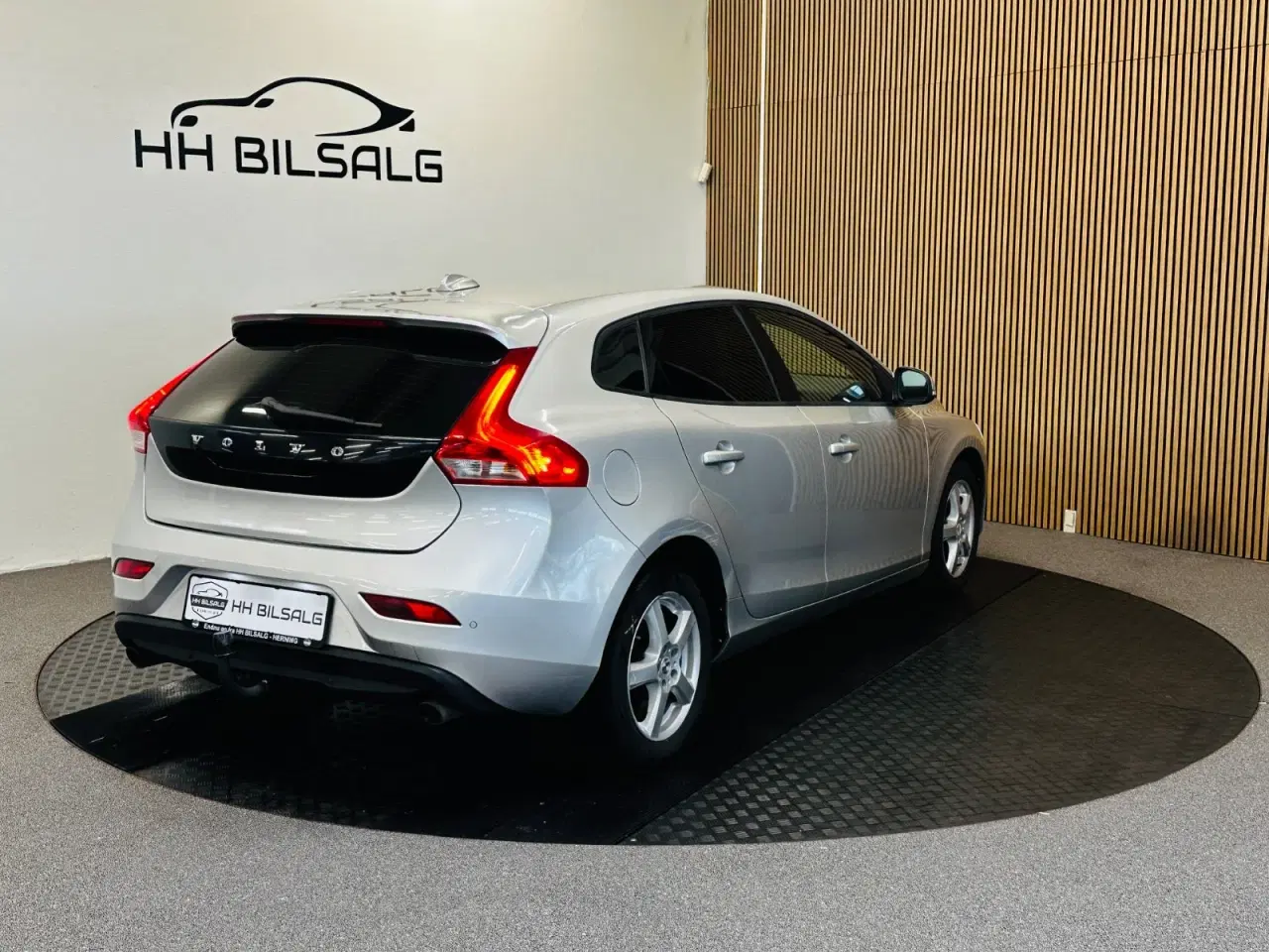 Billede 5 - Volvo V40 2,0 D3 150 Momentum aut.