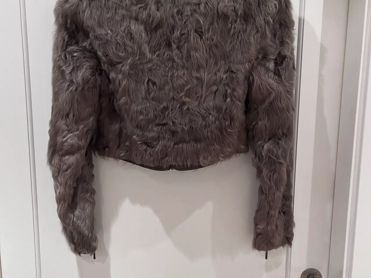 Billede 2 - Gustav lammeskind jakke