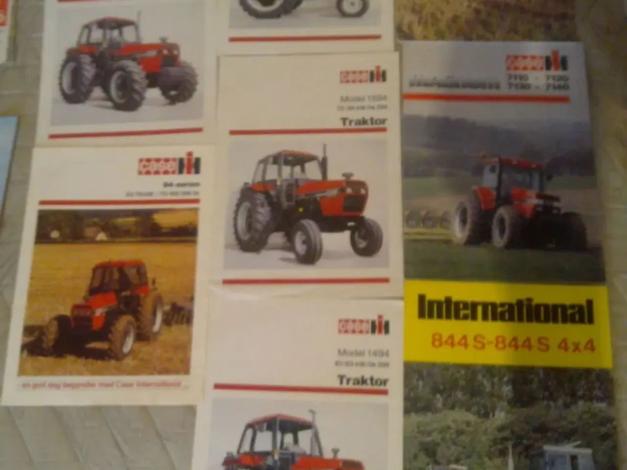Billede 2 - traktor og maskin brochurer købes/byttes