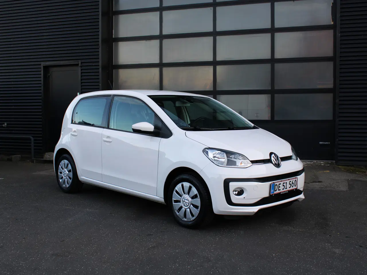 Billede 1 - Volkswagen up! Move up 5d.