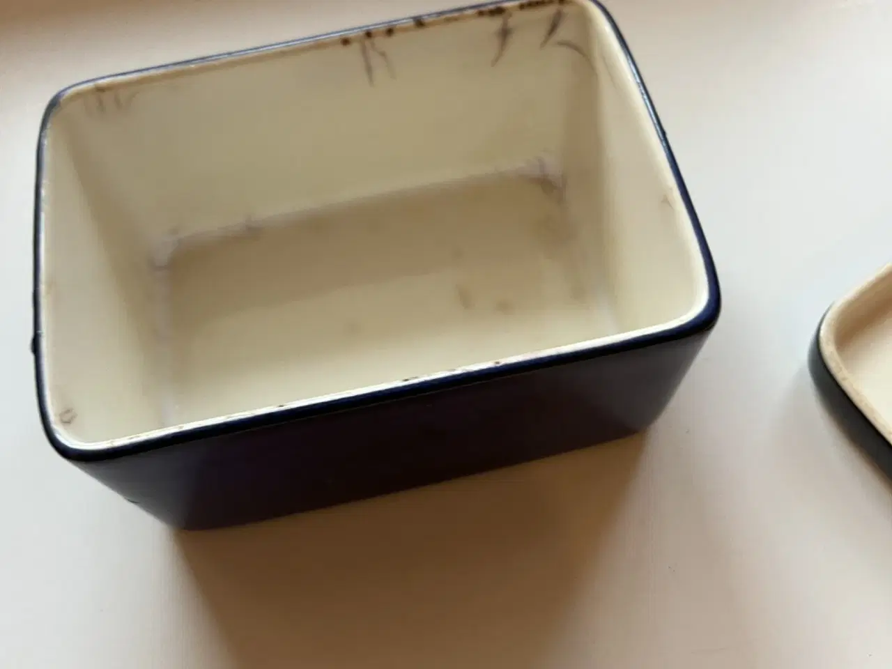 Billede 2 - Royal Copenhagen Fajance smørskål med låg