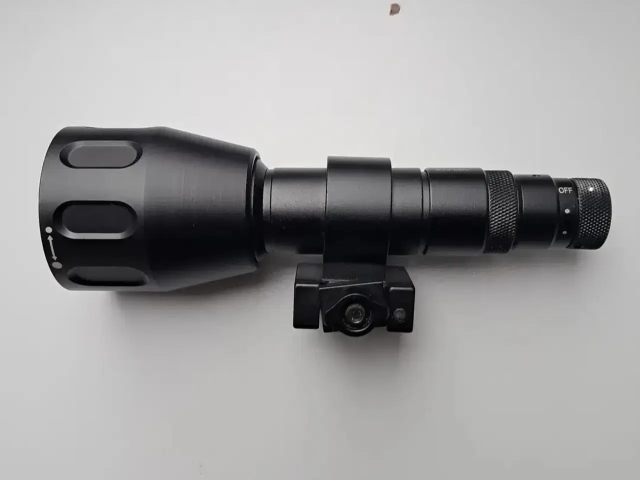 Billede 3 - Pard NV008P med Nieload unimount.