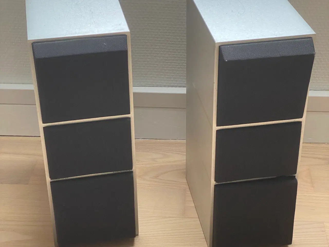 Billede 1 - Ikonisk B&O lyd: Bevox CX100 - Flot stand 