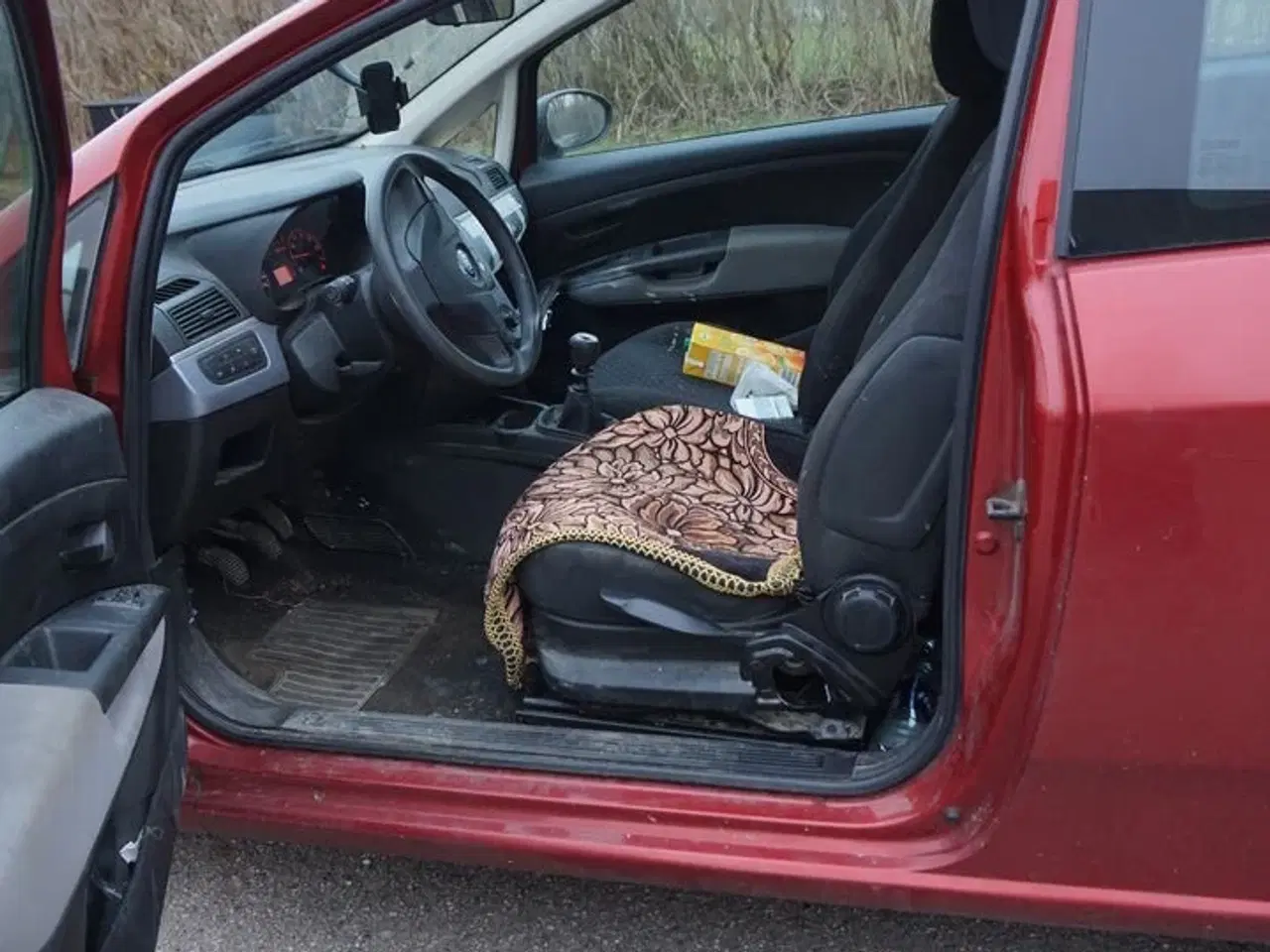 Billede 10 - Fiat Punto 1,2 personbil Rød Årg. 2006