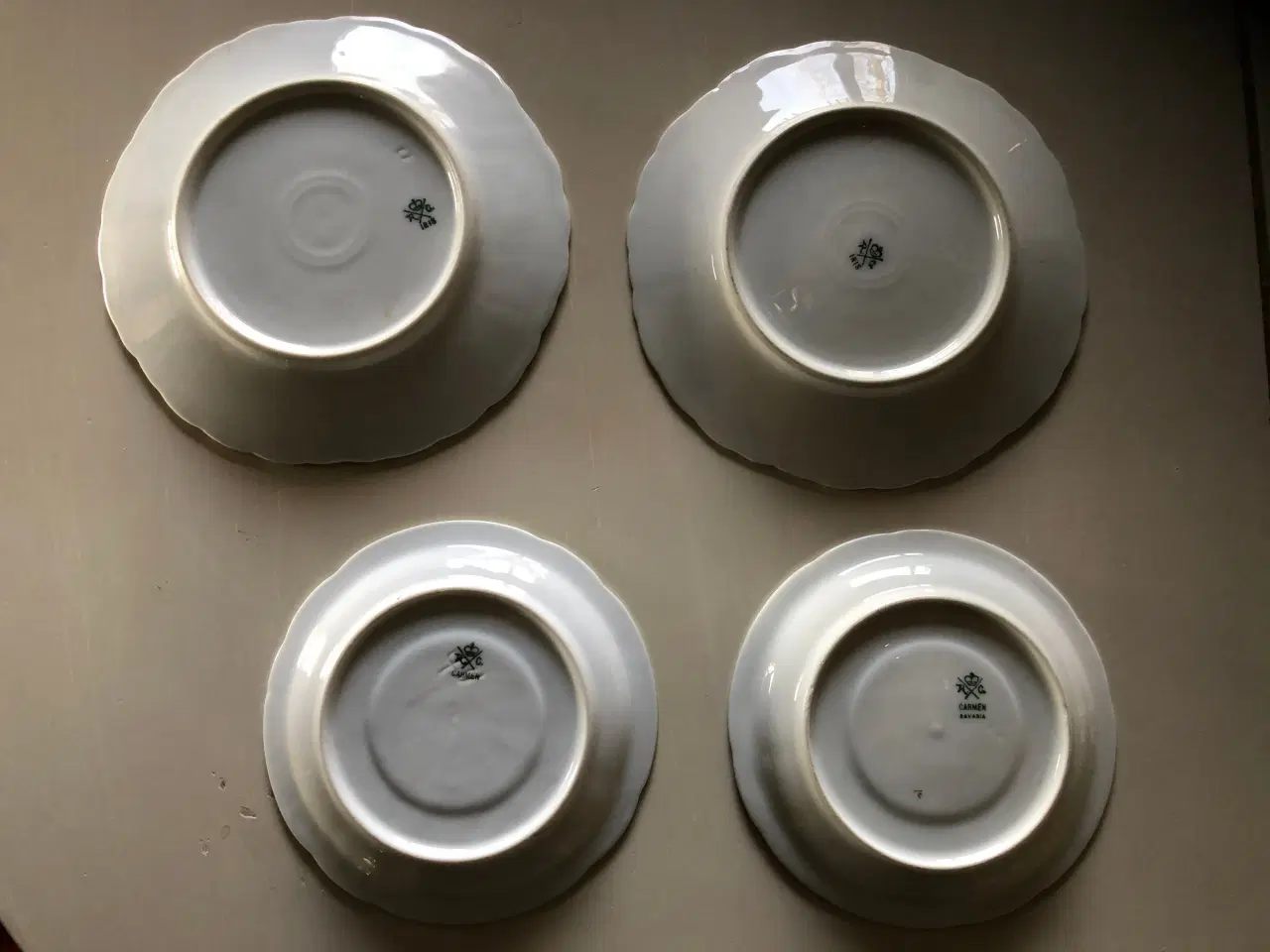 Billede 3 - Antikke kopper, underkopper og tallerkner