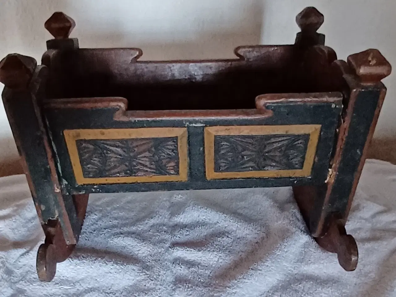 Billede 3 - Almue dukke-vugge 1809