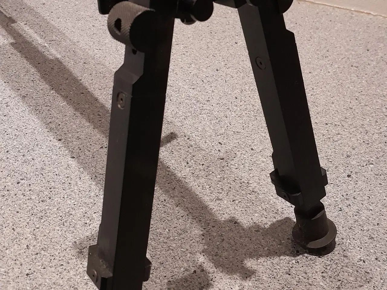 Billede 1 - Bipod fra Sinclair