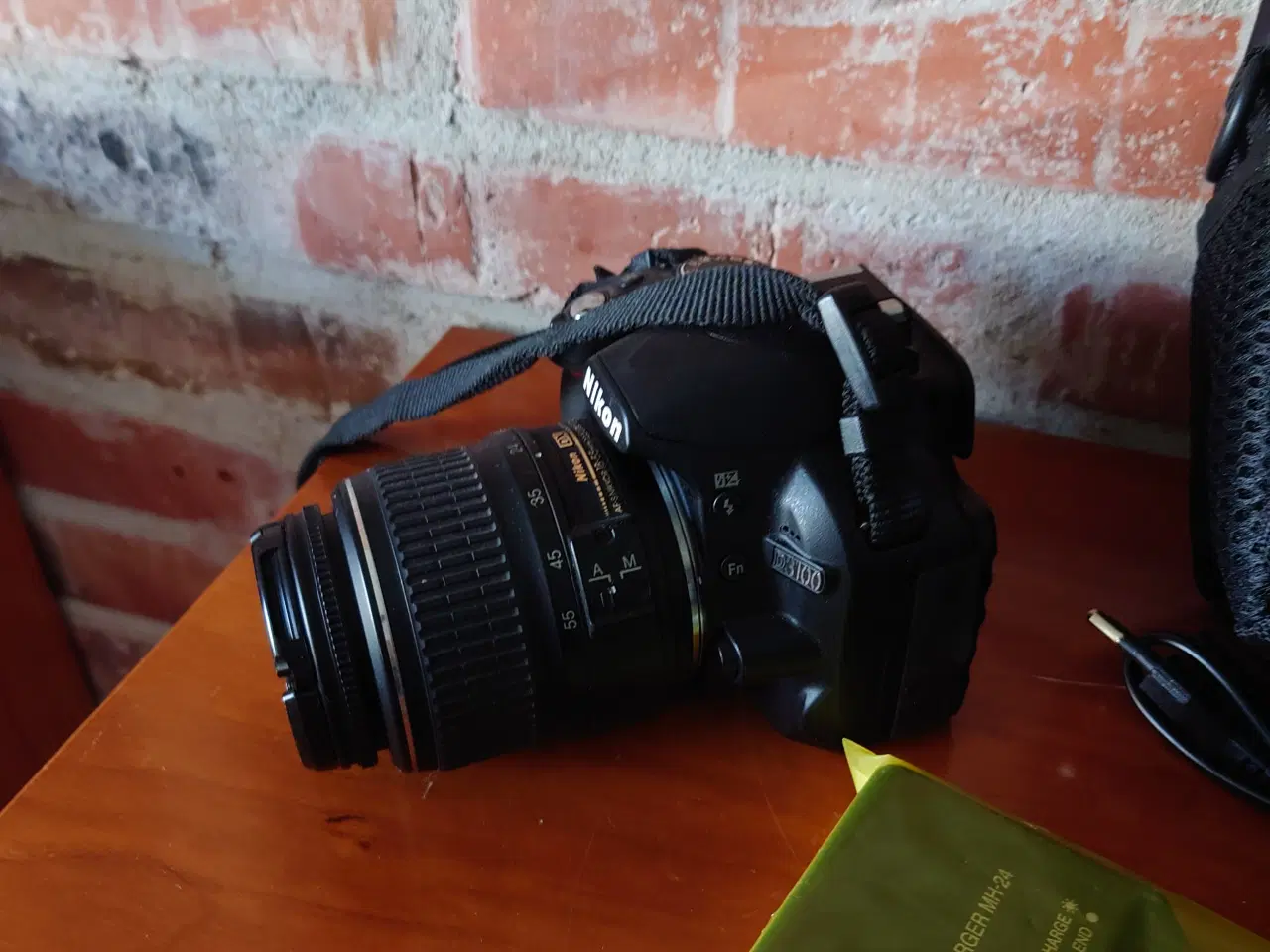 Billede 2 - Nikon D3100 14.8mp 64gb ram 18-55mm objektiv 