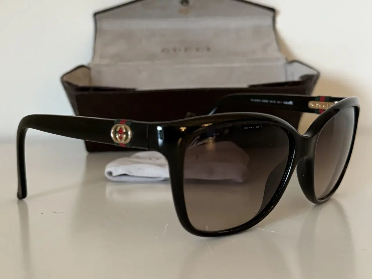 Billede 6 - Fine Gucci Cat Eye solbriller GG 3645/S i str. 56